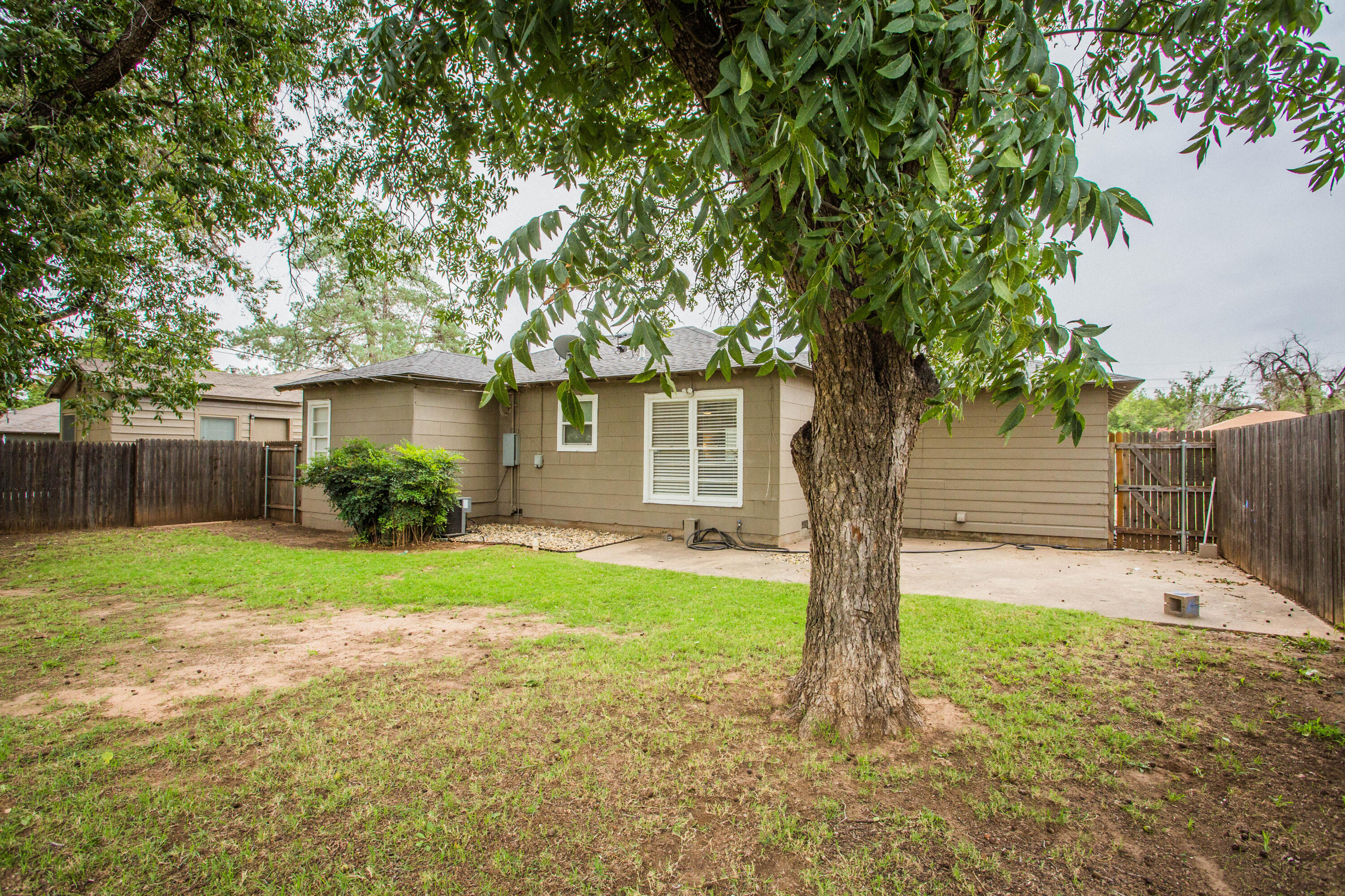 2712 30th Street Lubbock, TX 79410 - Photo 26 of 27 5V2A9439