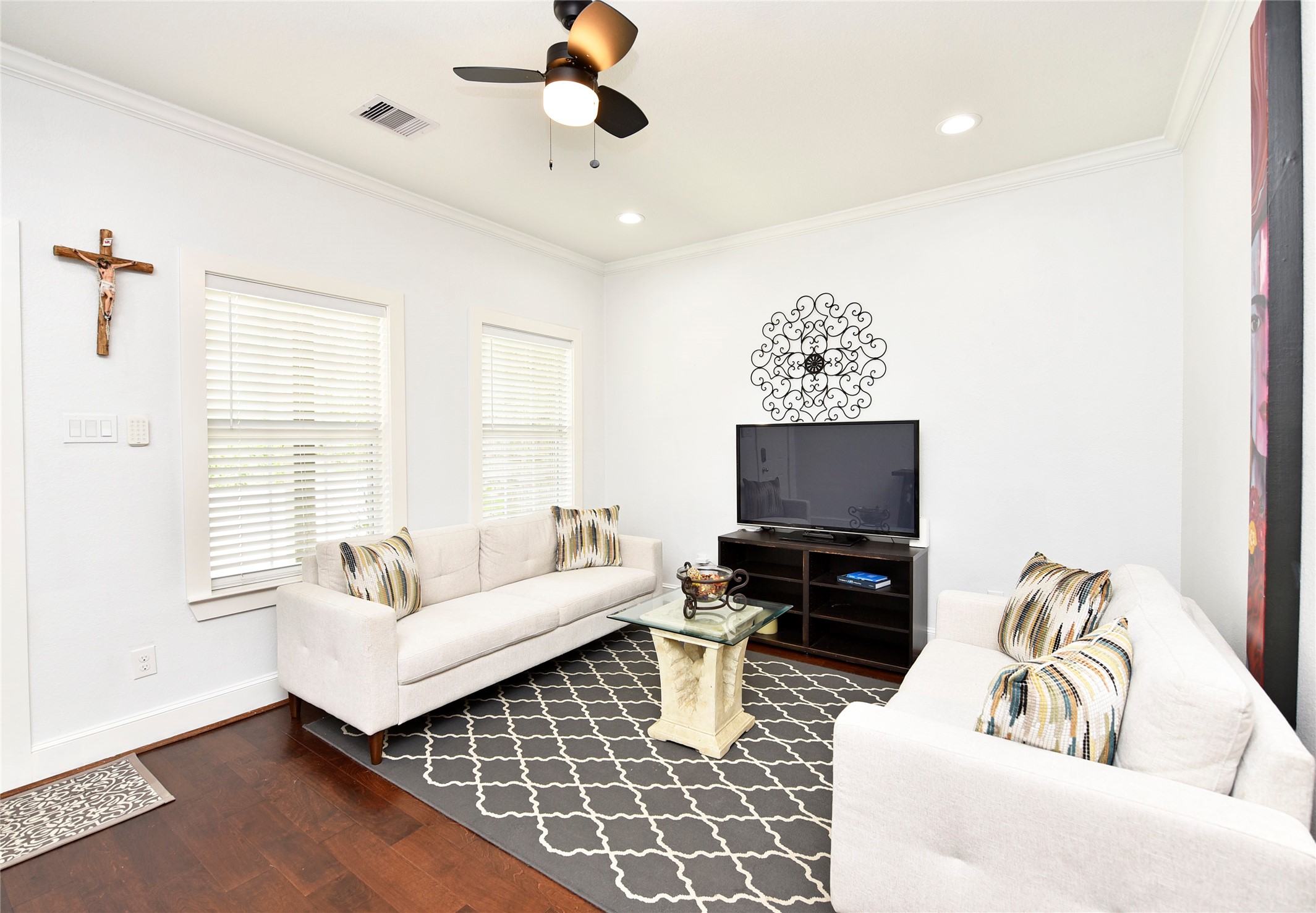 7954 Sparta Street Houston, TX 77028 - Photo 8 of 36