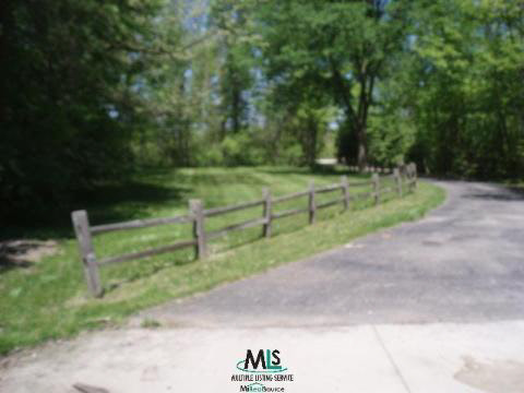 8307 Frith Road Columbus, MI 48063 - Photo 2 of 12 624217-1.JPG
