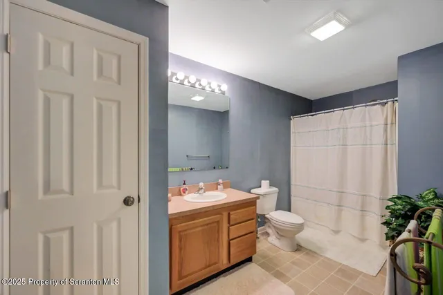 $409,900 | 130 Delbert Drive, Gouldsboro, PA 18424