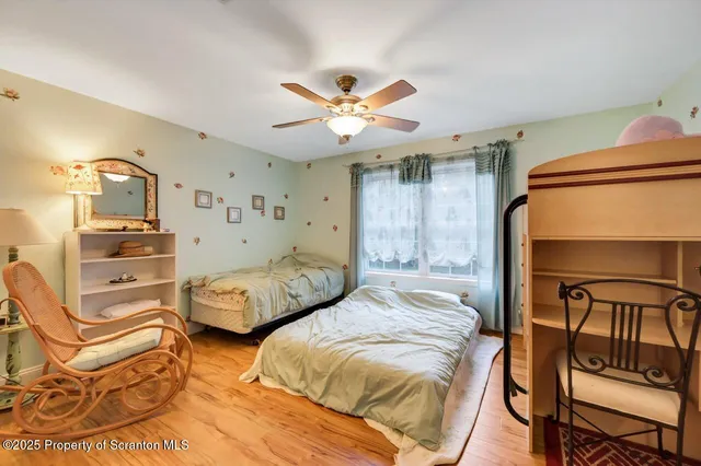 $409,900 | 130 Delbert Drive, Gouldsboro, PA 18424