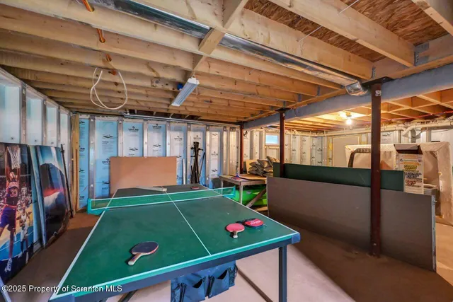 $409,900 | 130 Delbert Drive, Gouldsboro, PA 18424