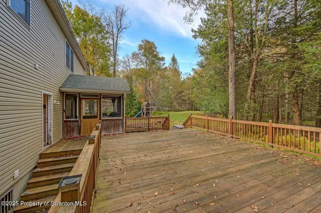 $409,900 | 130 Delbert Drive, Gouldsboro, PA 18424