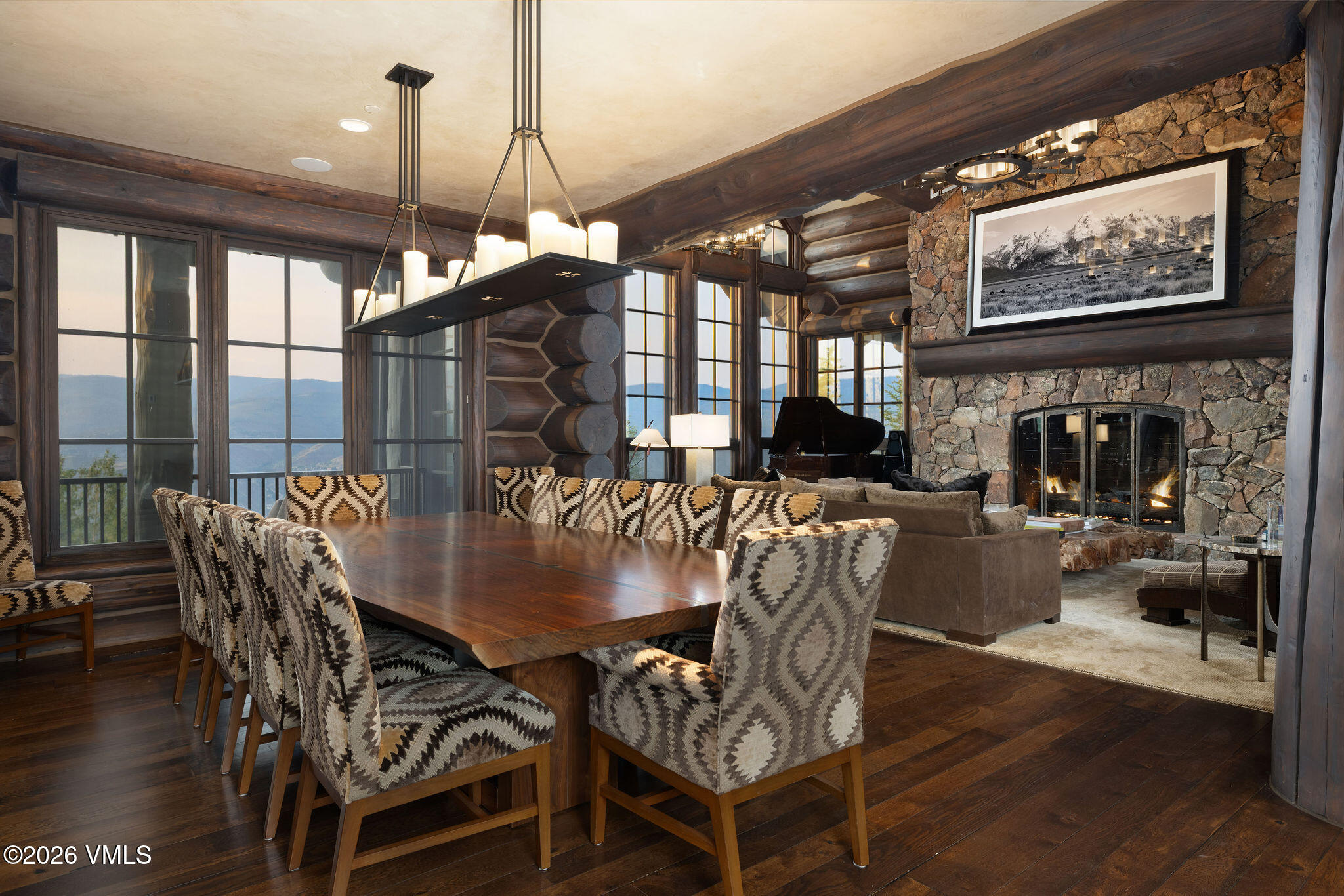 1211 Daybreak Ridge Road Avon, CO 81620 - Photo 12 of 37 2606_1211_daybreak_ridge_dining