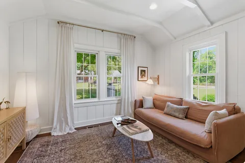 $439,000 | 2 Ruskin Avenue, Nashville, TN 37216