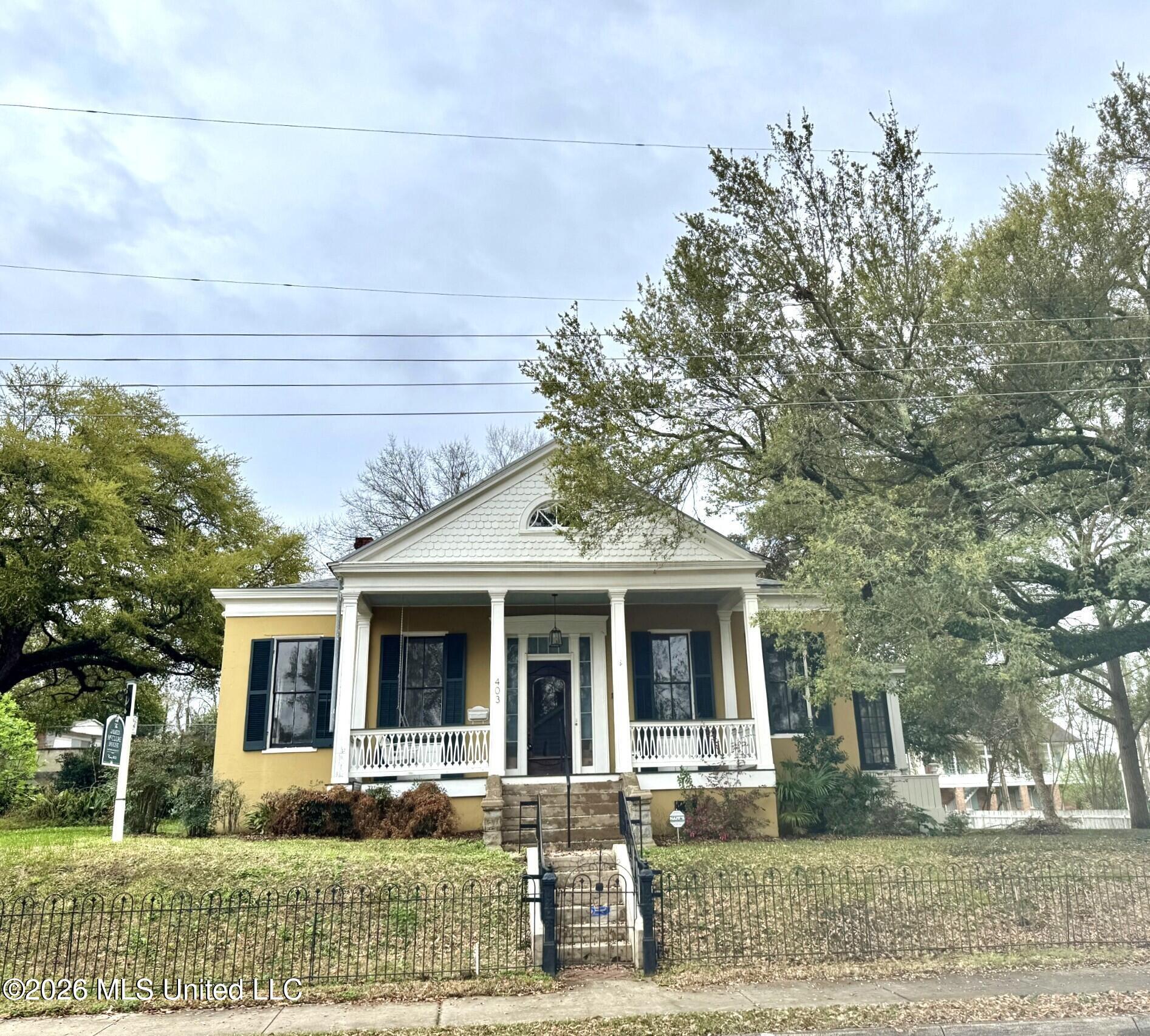 403 North Union Street Natchez, MS 39120 - Photo 1 of 47 8de6d086-b0f6-42ad-aadb-54a0fd9b4ee3.jfi