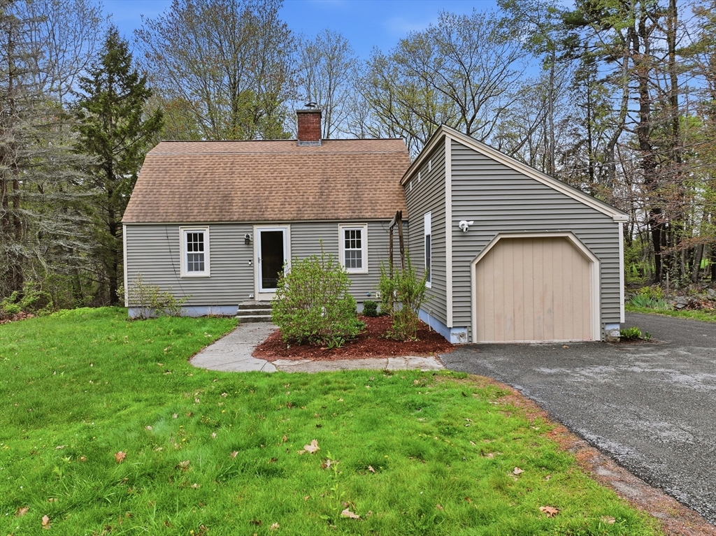 40 Corey Hill Road Ashburnham, MA 01430 - Photo 2 of 40