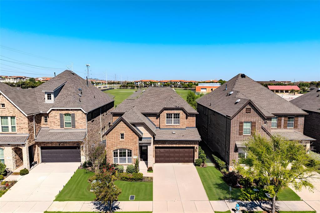 523 Paddock Way Irving, TX 75039 - Photo 3 of 36