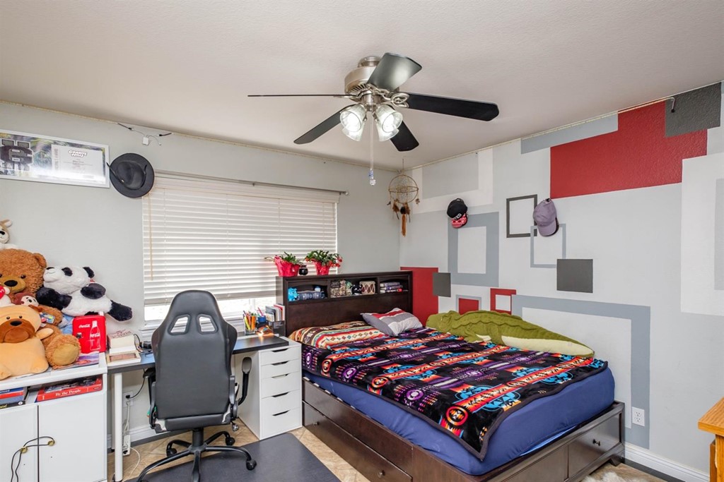 14820 Kokomo Road Apple Valley, CA 92307 - Photo 12 of 62