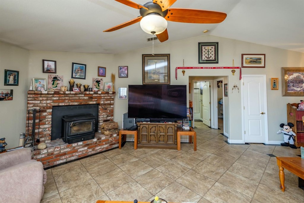 14820 Kokomo Road Apple Valley, CA 92307 - Photo 21 of 62