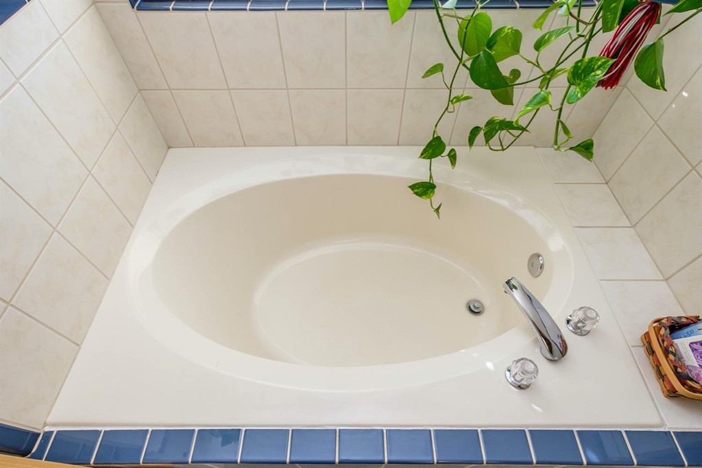 14820 Kokomo Road Apple Valley, CA 92307 - Photo 35 of 62