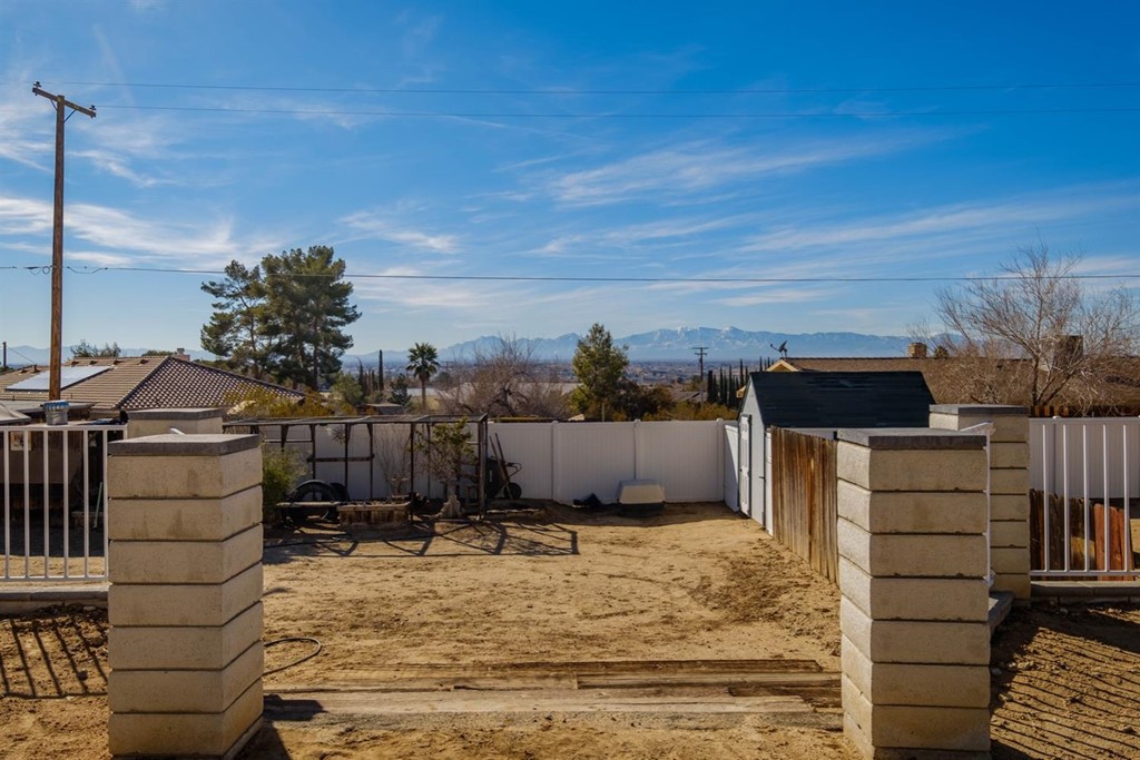 14820 Kokomo Road Apple Valley, CA 92307 - Photo 46 of 62
