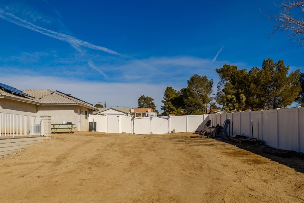 14820 Kokomo Road Apple Valley, CA 92307 - Photo 52 of 62