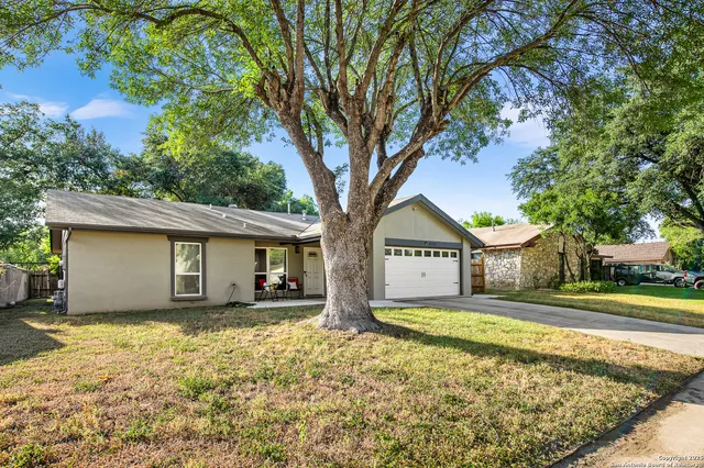 $354,500 | 12319 La Albada Street, San Antonio, TX 78233