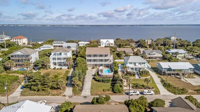 $2,950,000 | 1608 Ocean Drive, Emerald Isle, NC 28594