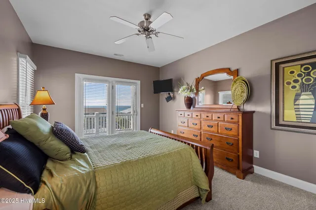 $2,950,000 | 1608 Ocean Drive, Emerald Isle, NC 28594