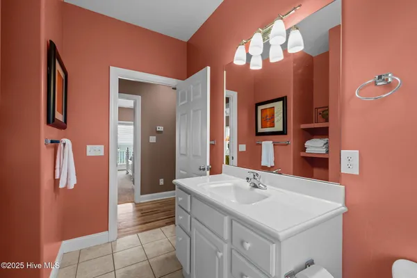 $2,950,000 | 1608 Ocean Drive, Emerald Isle, NC 28594