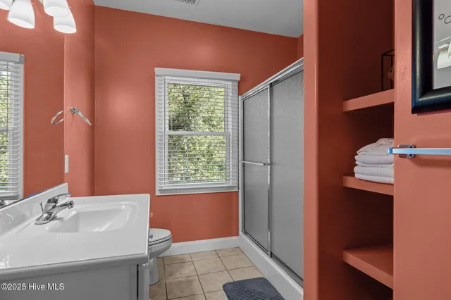 $2,950,000 | 1608 Ocean Drive, Emerald Isle, NC 28594