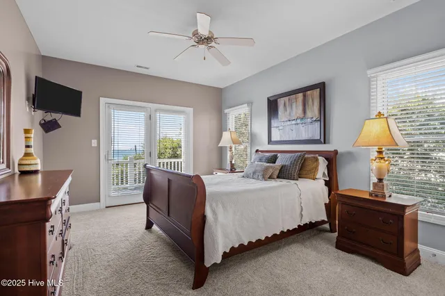 $2,950,000 | 1608 Ocean Drive, Emerald Isle, NC 28594