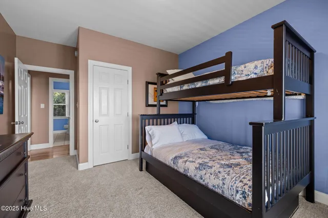 $2,950,000 | 1608 Ocean Drive, Emerald Isle, NC 28594