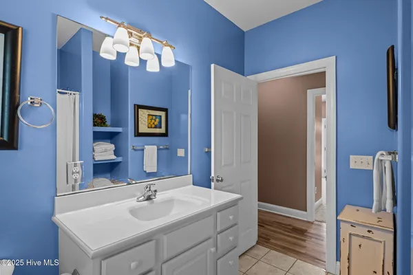 $2,950,000 | 1608 Ocean Drive, Emerald Isle, NC 28594