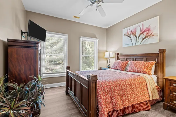 $2,950,000 | 1608 Ocean Drive, Emerald Isle, NC 28594