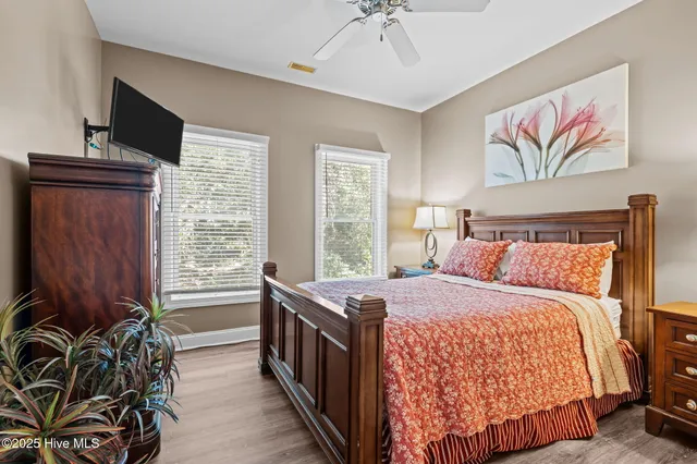 $2,950,000 | 1608 Ocean Drive, Emerald Isle, NC 28594