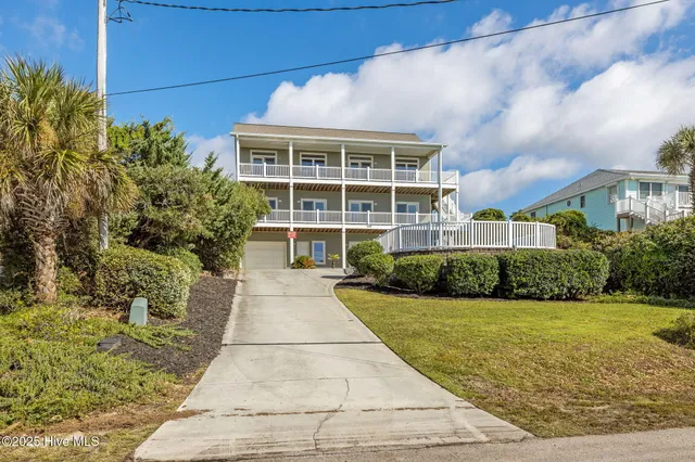 $2,950,000 | 1608 Ocean Drive, Emerald Isle, NC 28594