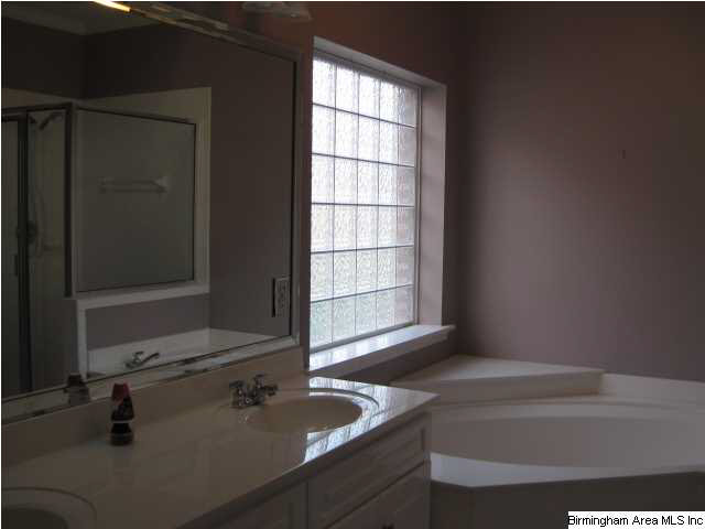 204 Beaver Crest Circle Pelham, AL 35124 - Photo 8 of 17