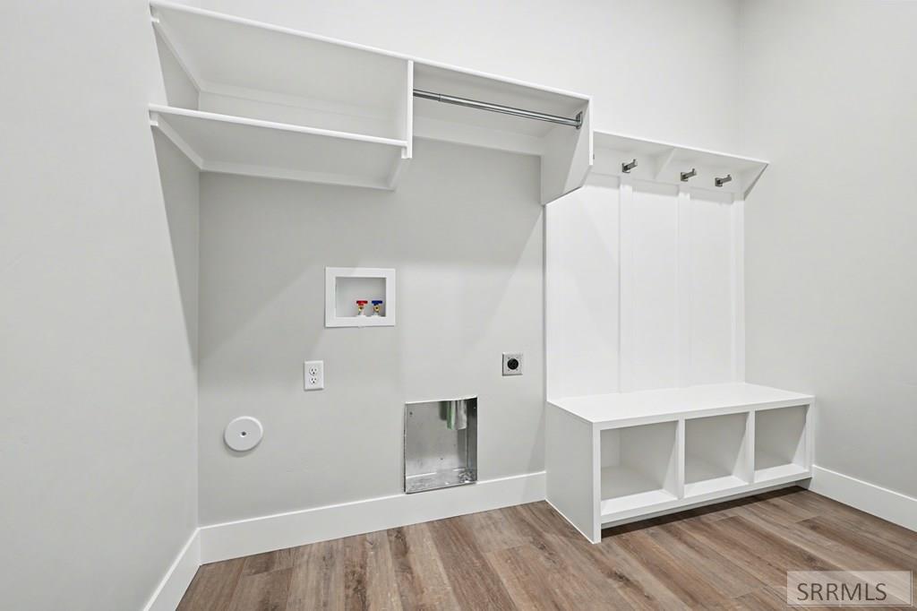 472 Spruce Way Rigby, ID 83442 - Photo 13 of 15 Laundry/Mud Room