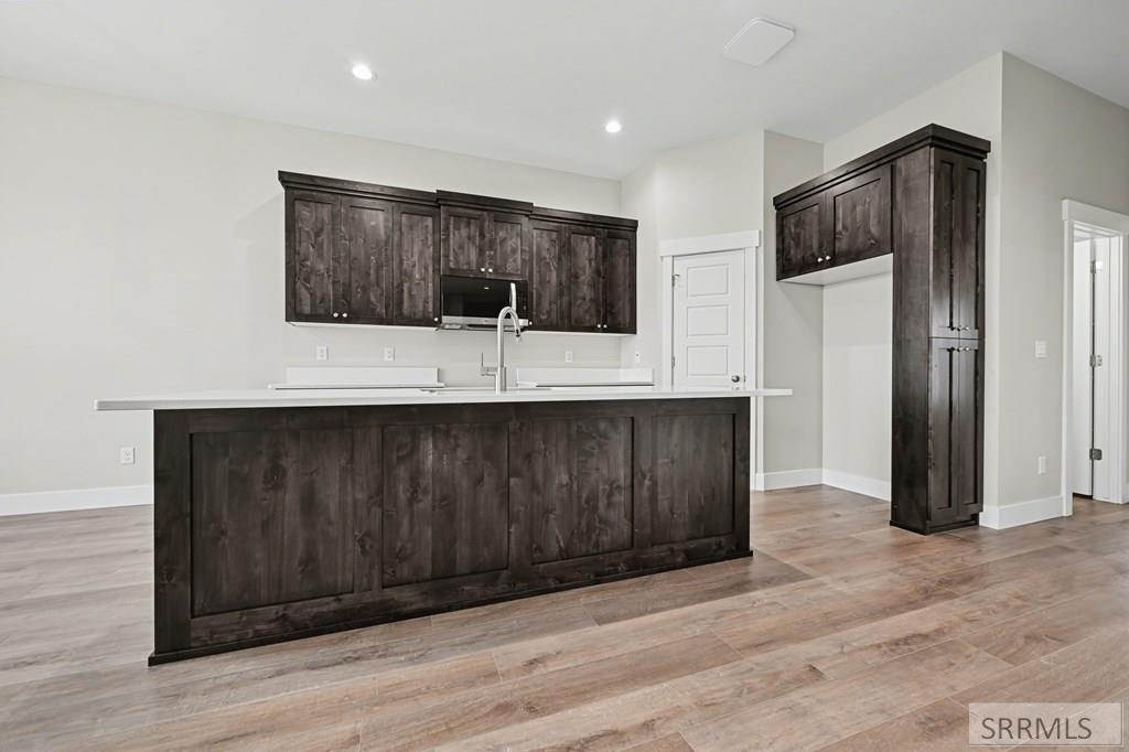 472 Spruce Way Rigby, ID 83442 - Photo 3 of 15 Kitchen