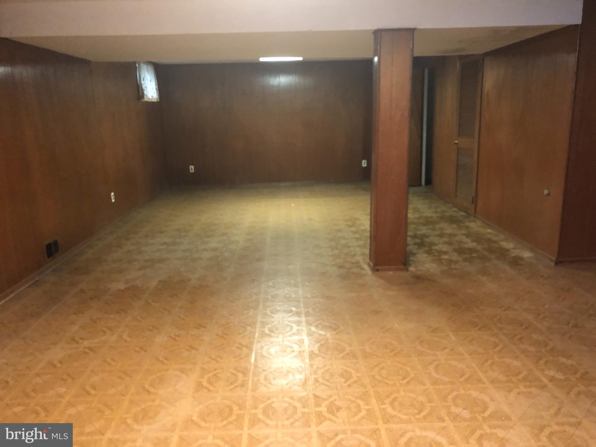 8701 Autumn Road Philadelphia, PA 19115 - Photo 51 of 55 Finished Basement