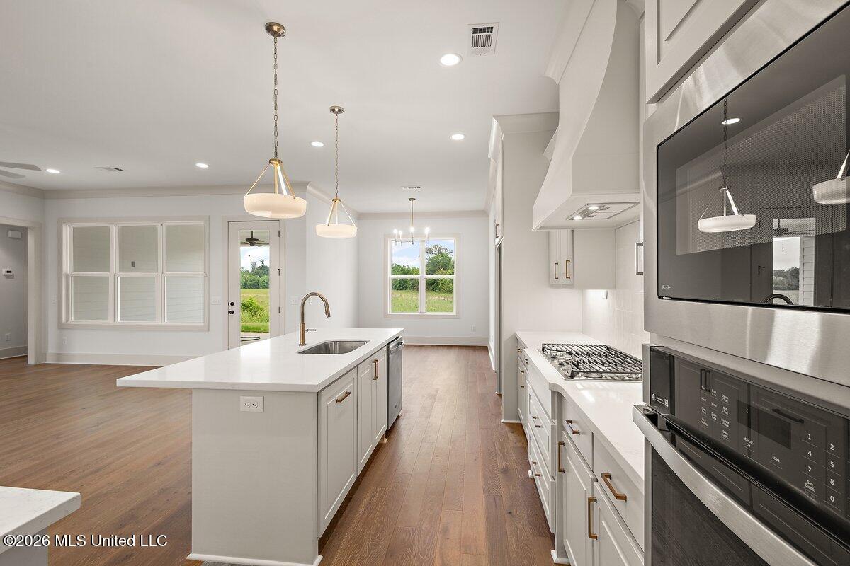 436 Baleigh Way Canton, MS 39046 - Photo 3 of 39 HTP_1705