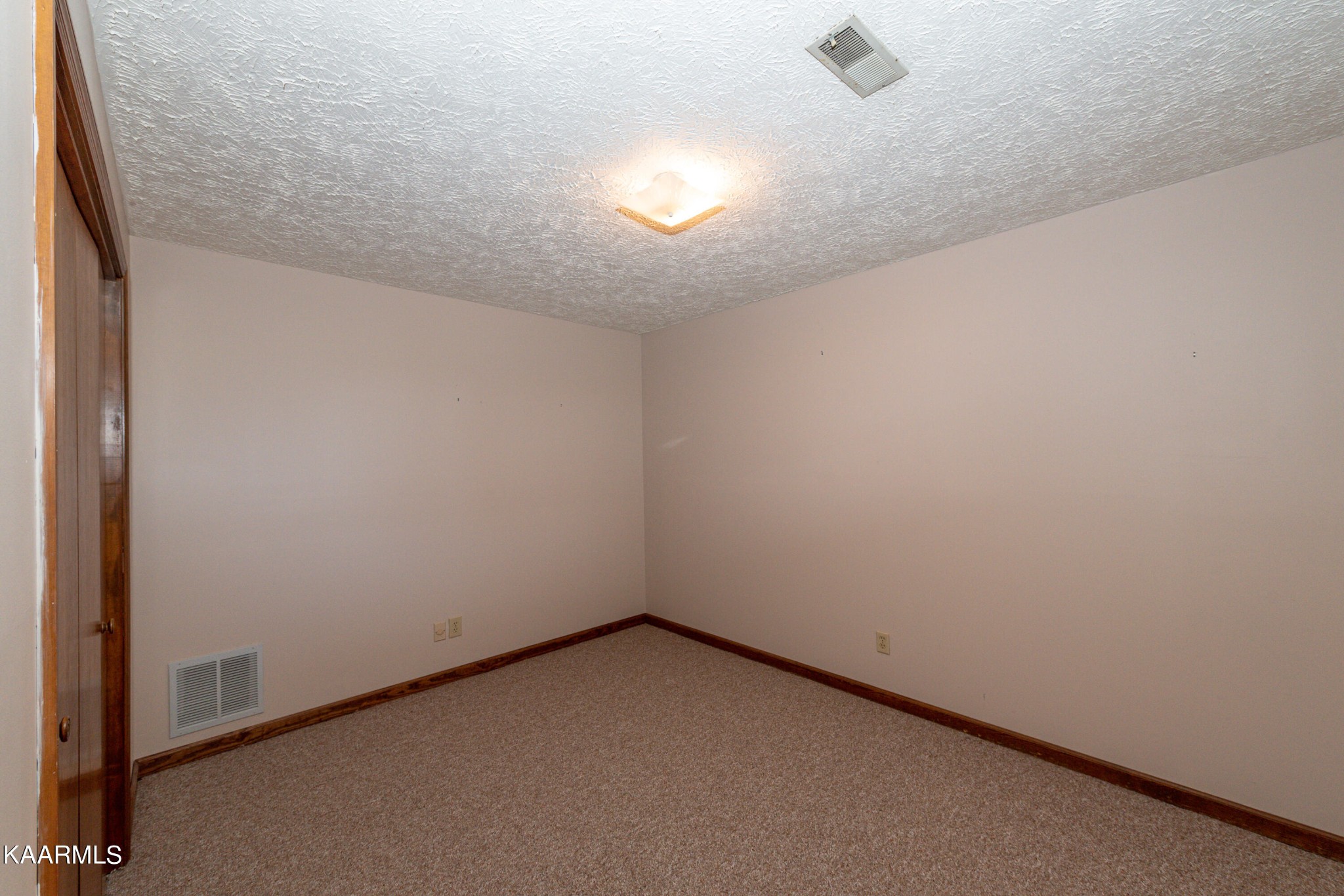 913 Mt Lebanon Road Maryville, TN 37804 - Photo 24 of 33 a view of empty room