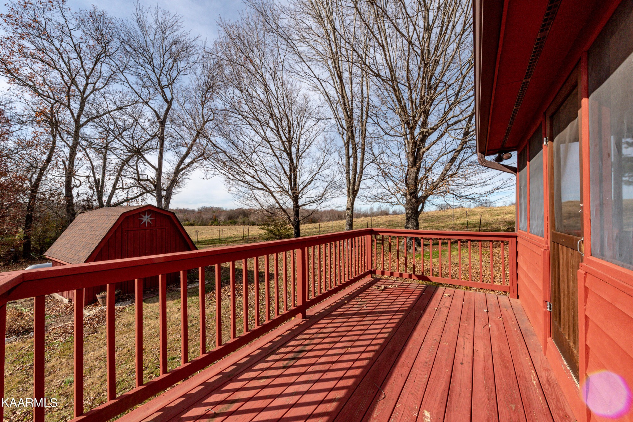 913 Mt Lebanon Road Maryville, TN 37804 - Photo 31 of 33 a view of balcony with wooden floor and fence