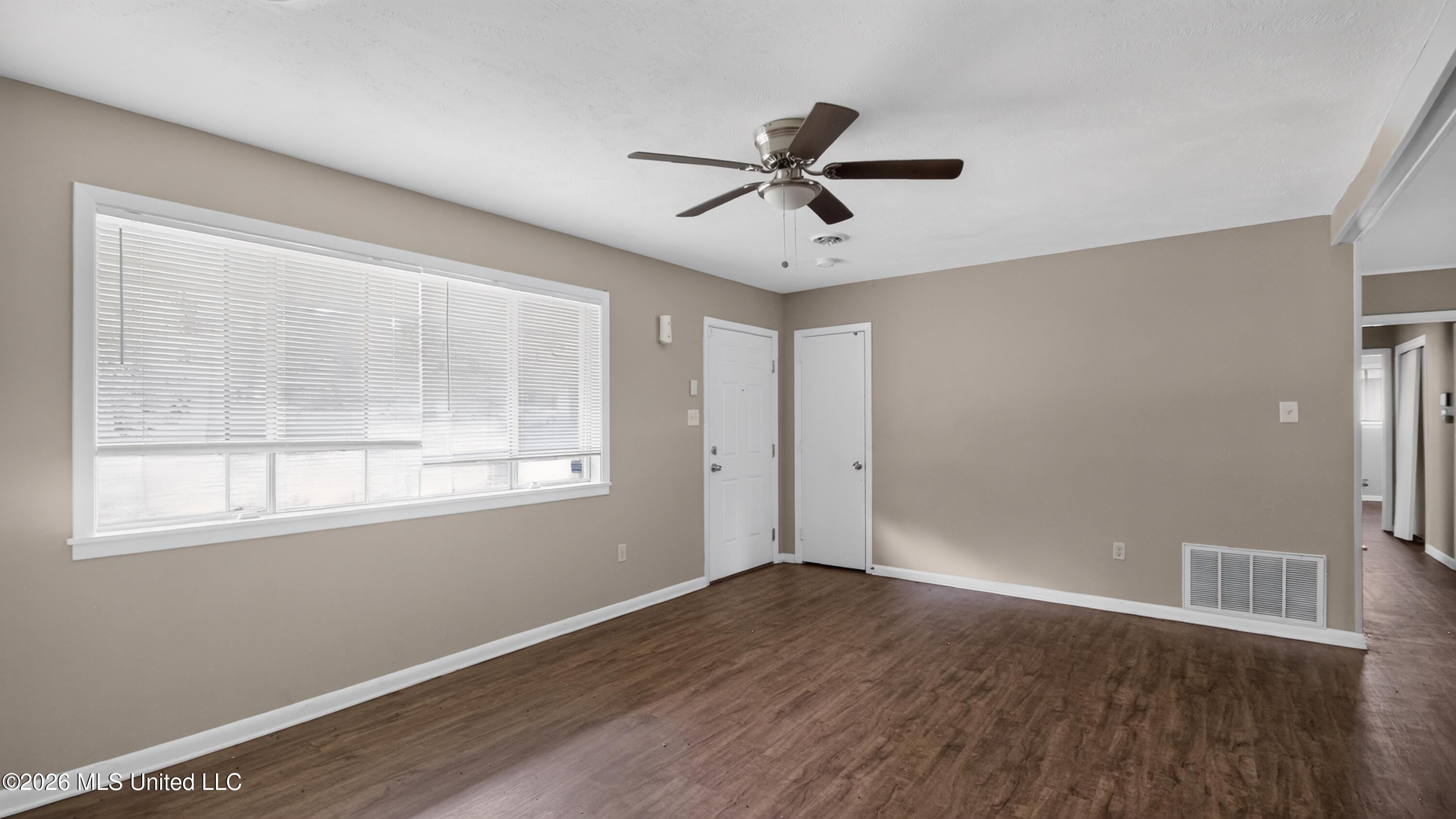 1128 Autumn Street Jackson, MS 39212 - Photo 8 of 29 1781827358341-IMGP9880