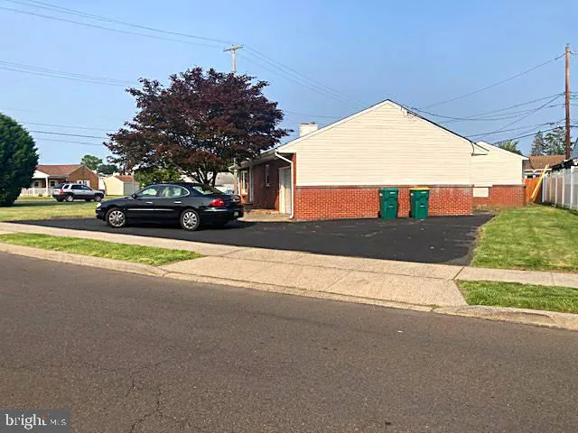 $349,000 | 180 Andover Road, Fairless Hills, PA 19030