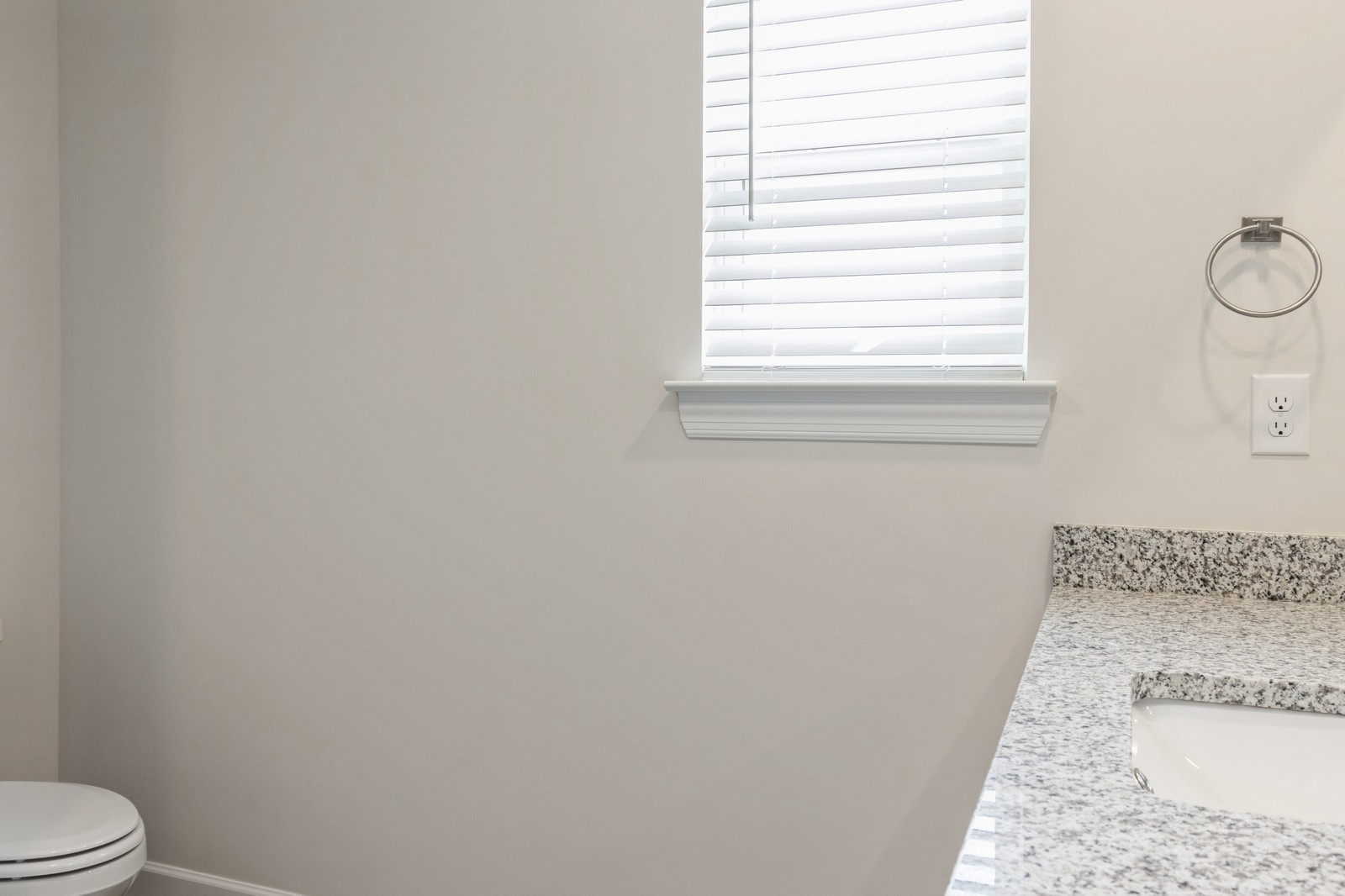 2342 Nabali Way Murfreesboro, TN 37127 - Photo 5 of 24 a bathroom with a granite countertop window and a toilet
