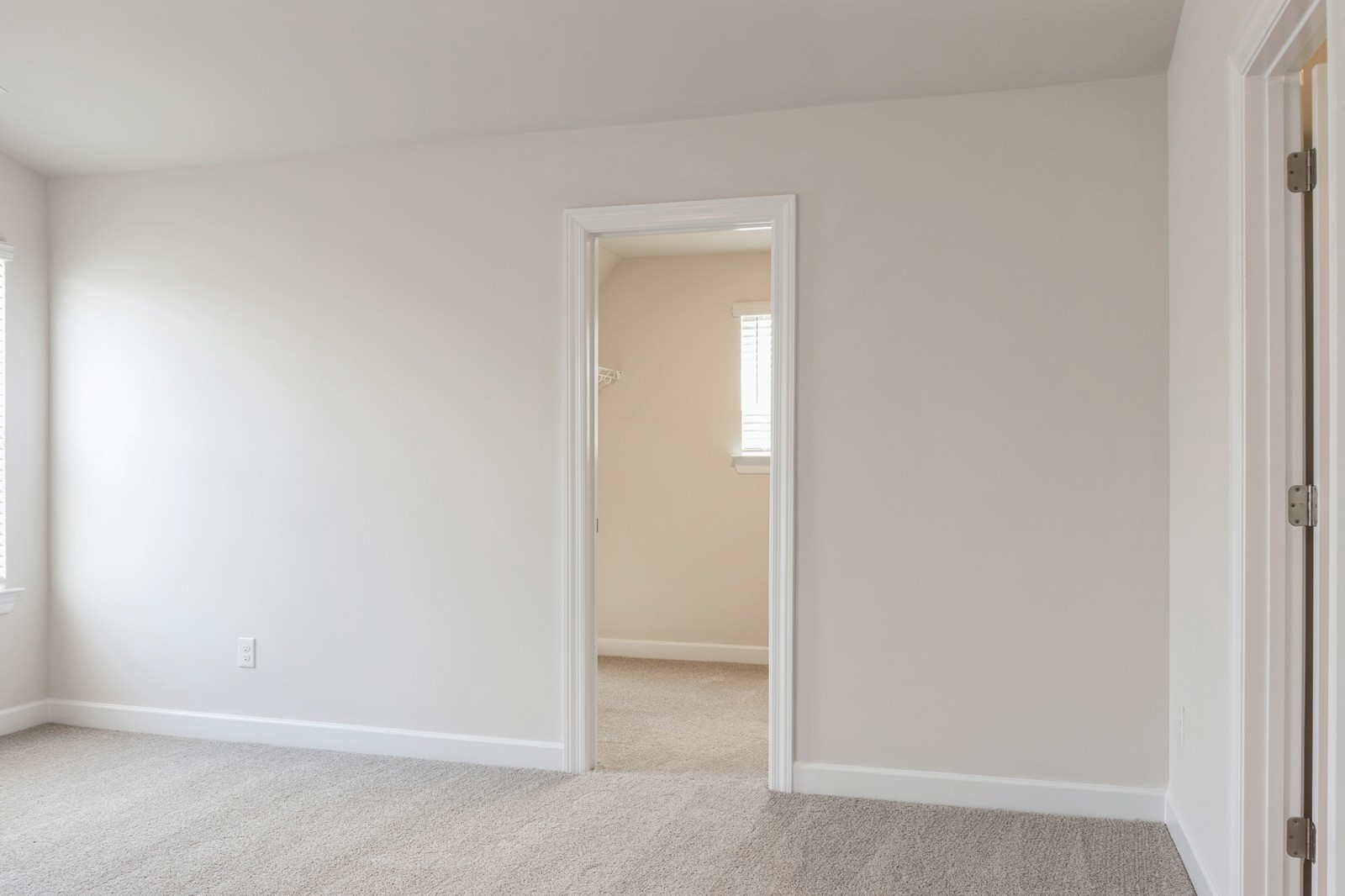 2342 Nabali Way Murfreesboro, TN 37127 - Photo 9 of 24 a view of an empty room