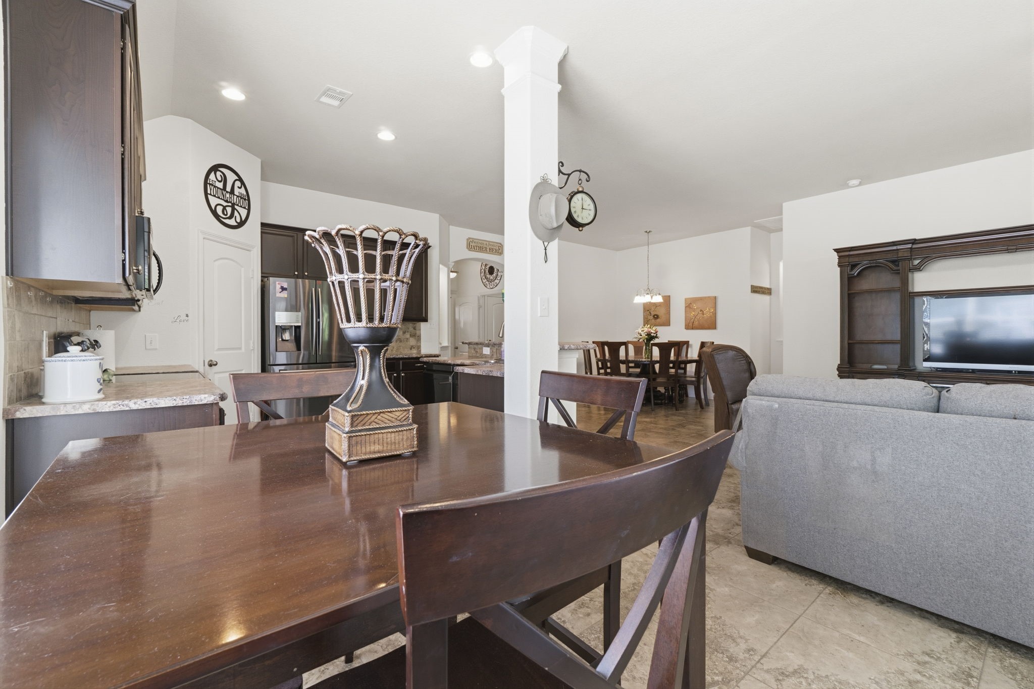10802 Windswept Montgomery, TX 77356 - Photo 27 of 42 a dining room with furniture and wooden floor