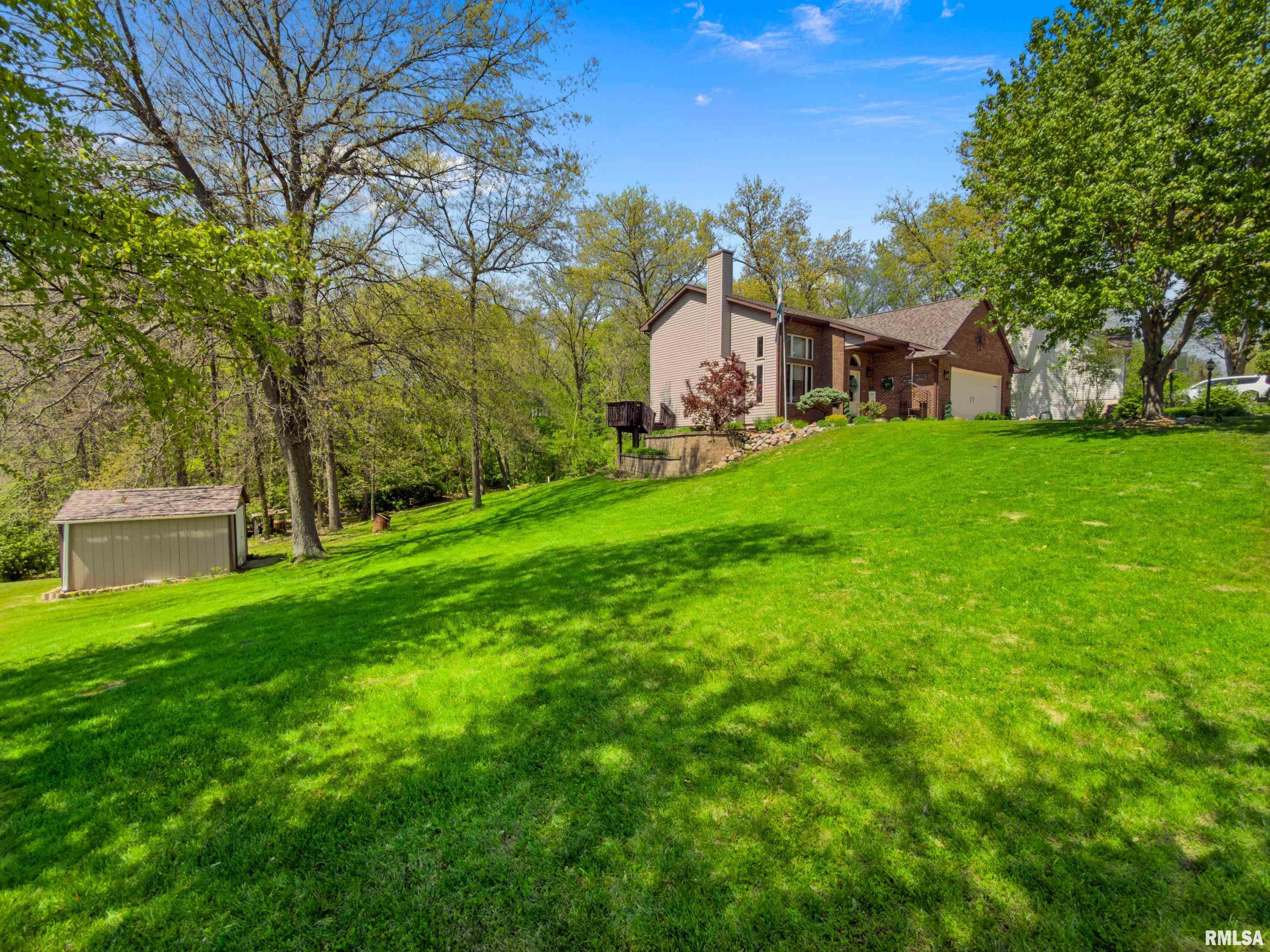 4903 South Lake Camelot Drive Mapleton, IL 61547 - Photo 7 of 9