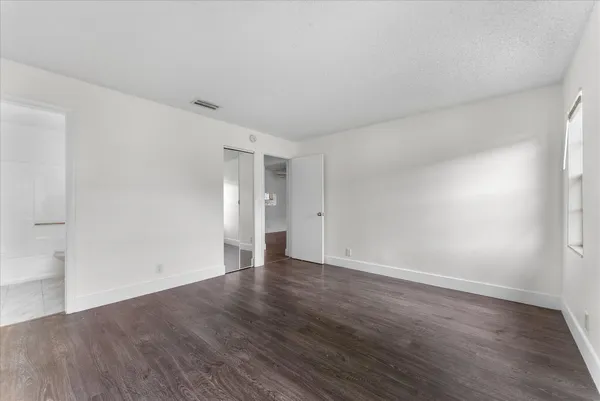 $240,000 | 7951 Southgate Boulevard, Unit F9, North Lauderdale, FL 33068
