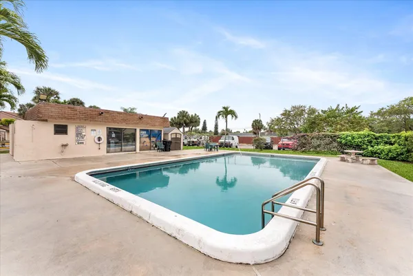 $240,000 | 7951 Southgate Boulevard, Unit F9, North Lauderdale, FL 33068