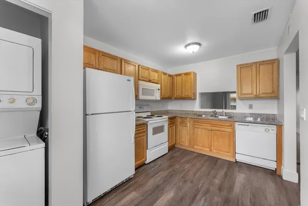 $240,000 | 7951 Southgate Boulevard, Unit F9, North Lauderdale, FL 33068