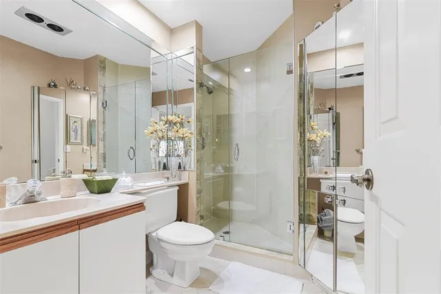 $499,000 | 7535 La Paz Boulevard, Unit 301, Boca Raton, FL 33433