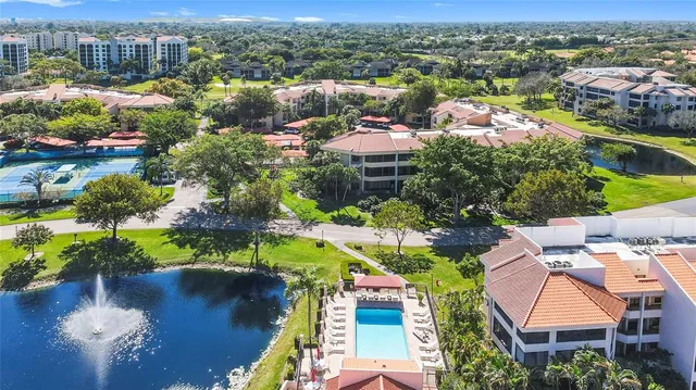 $499,000 | 7535 La Paz Boulevard, Unit 301, Boca Raton, FL 33433