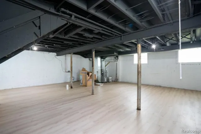 $185,000 | 163 Moss Street, Highland Park, MI 48203