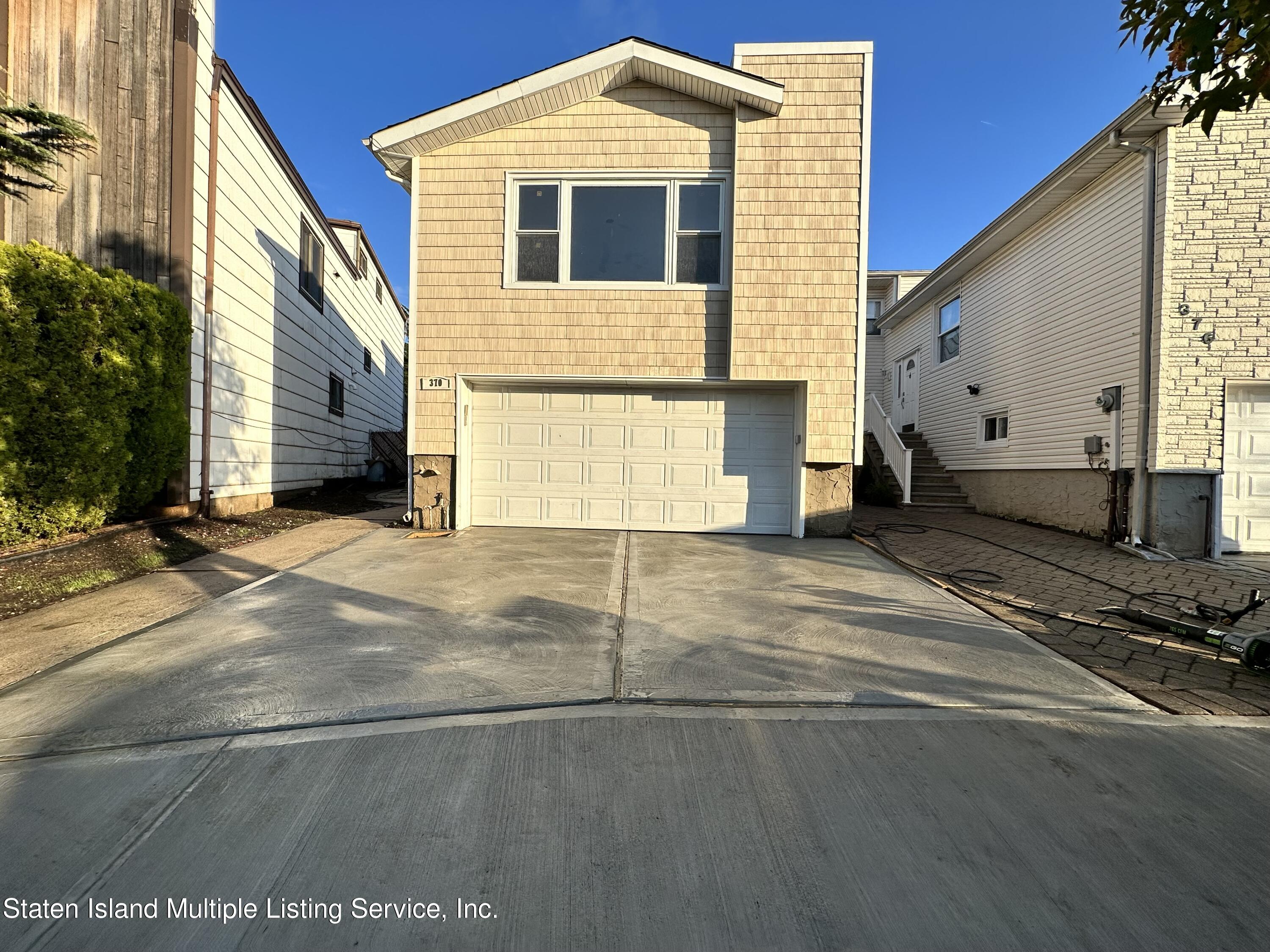 370 Green Valley Road Staten Island, NY 10312 - Photo 1 of 6 IMG_8698
