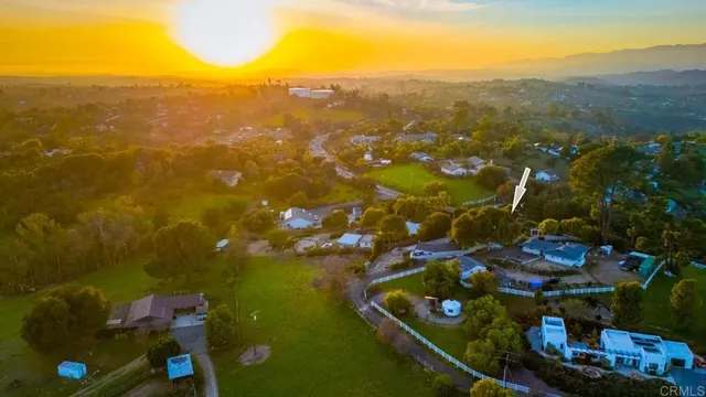 $899,000 | 2469 East Mission Road, Fallbrook, CA 92028