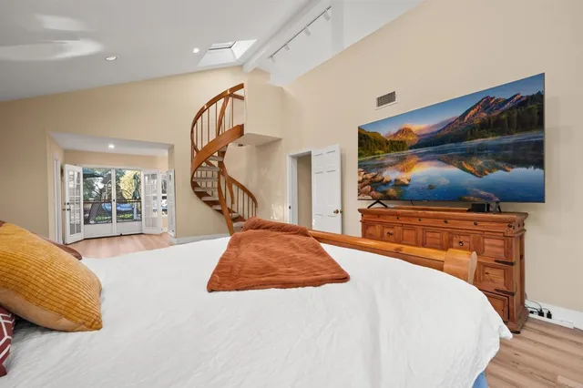 $899,000 | 2469 East Mission Road, Fallbrook, CA 92028